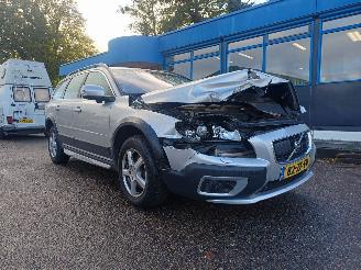 skadebil auto Volvo Xc-70 3.2 Summum 2008/1