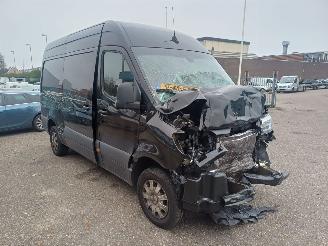 uszkodzony samochody ciężarowe Mercedes Sprinter 315 1.9 CDI L2H2 RWD 2024/6