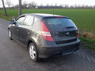 demontáž osobní automobily Hyundai I-30 1.6 crdi 2011/12