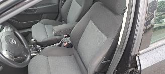 Opel Astra H 1.9 CDTI picture 5