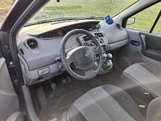 Renault Mégane Scénic 1.5 dCi picture 6