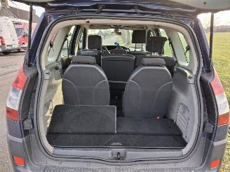 Renault Mégane Scénic 1.5 dCi picture 7