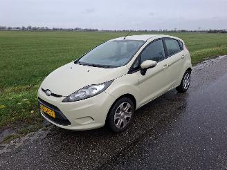 skadebil auto Ford Fiesta 1.2 2009/7
