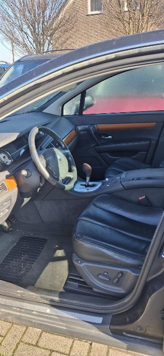 Renault Vel-satis 2.2 dCi picture 9