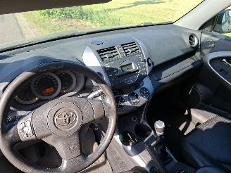 Toyota Rav-4 2.2 D-4D Cat picture 9