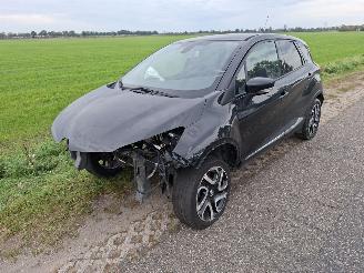 Uttjänta bilar auto Renault Captur R 2017/4