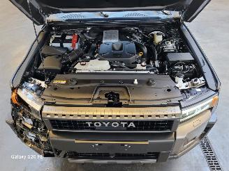 Toyota Landcruiser 2.8 D-4D 151-KW Automatik 4-WD Executive picture 11