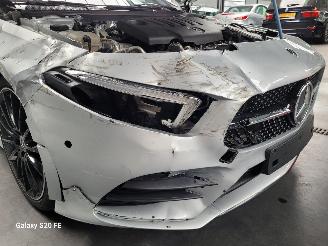 Mercedes A-klasse 200d 110-KW Automaat AMG Panoramadak picture 5