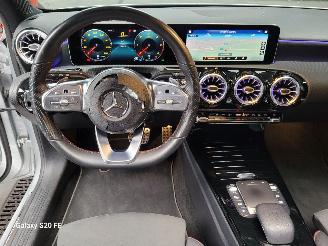 Mercedes A-klasse 200d 110-KW Automaat AMG Panoramadak picture 18