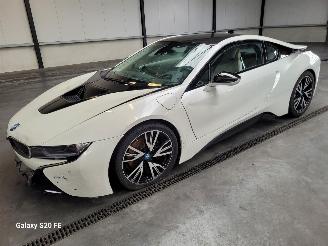 Coche accidentado BMW i8 Coupe e-Drive 275-KW Automaat X-Drive 2017/2