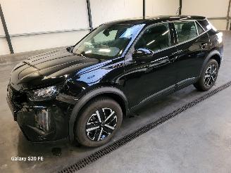 skadebil auto Peugeot 2008 Hybrid 1.2 100-KW Automaat Style 2025/3