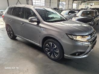 Mitsubishi Outlander 2.0 PHEV 89-KW Automaat 4-WD Executive picture 4