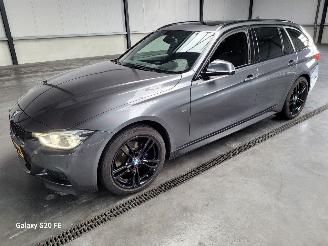 Unfallwagen BMW 3-serie 318i Touring 100-KW Automaat M-Sport Panoramadak 2018/1
