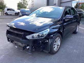 Uttjänta bilar auto Hyundai I-30 i30 (PDEB5/PDEBB/PDEBD/PDEBE), Hatchback, 2016 1.0 T-GDI 12V 2018/12