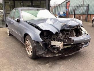 Mercedes E-klasse E (W211), Sedan, 2002 / 2008 2.6 E-240 V6 18V picture 3