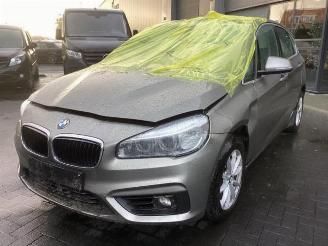 Coche siniestrado BMW 2-serie 2 serie Active Tourer (F45), MPV, 2013 / 2021 218i 1.5 TwinPower Turbo 12V 2015/4