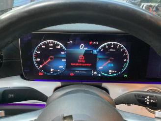 Mercedes E-klasse E (W213), Sedan, 2016 / 2023 E-300 e 2.0 Turbo 16V picture 12