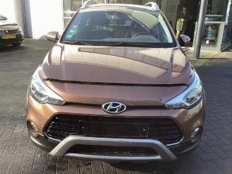 Hyundai I-20 i20 (GBB), Hatchback, 2014 / 2020 1.0 T-GDI 100 12V picture 2
