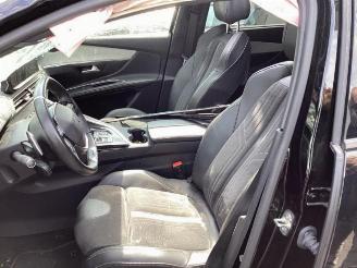 Peugeot 5008 5008 II (M4/MC/MJ/MR), MPV, 2016 / 2024 1.2 12V e-THP PureTech 130 picture 10