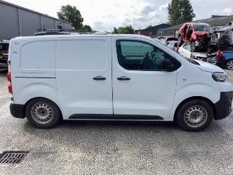 Peugeot Expert Expert (V1/VA/VB/VE/VF/VT/VY), Van, 2016 2.0 Blue HDi 120 16V picture 4