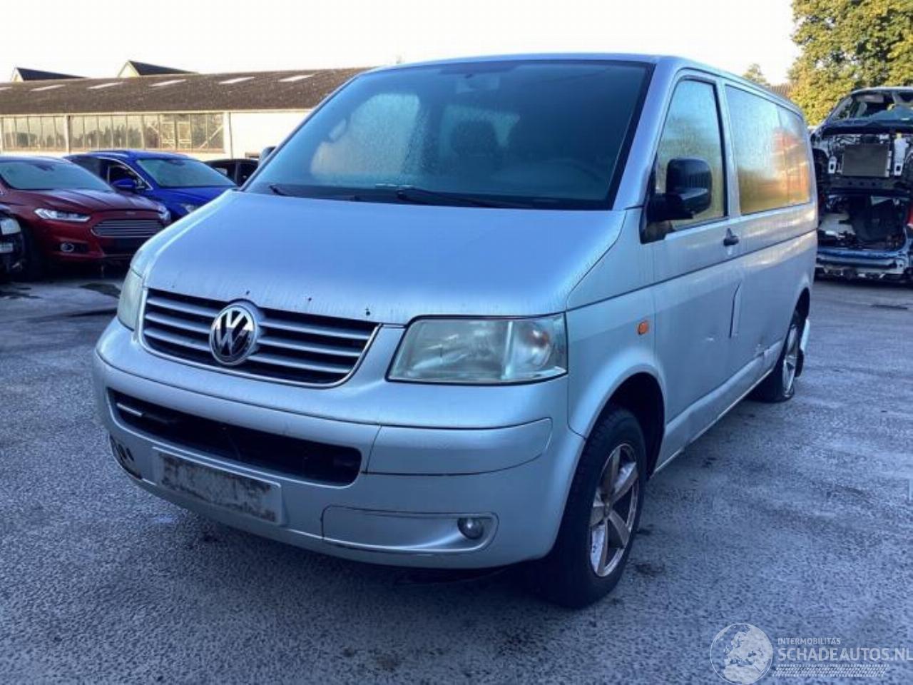 Volkswagen Transporter Transporter T5, Van, 2003 / 2015 2.5 TDi PF