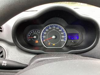 Hyundai I-10  picture 11