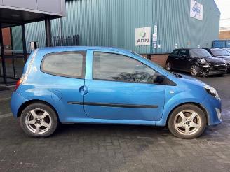 Renault Twingo Twingo II (CN), Hatchback 3-drs, 2007 / 2014 1.2 16V picture 4