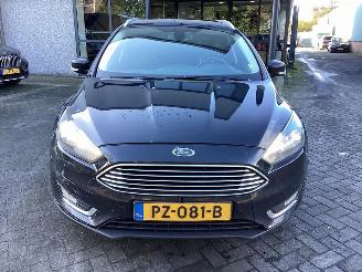 Ford Focus 1.0 Titanium picture 2