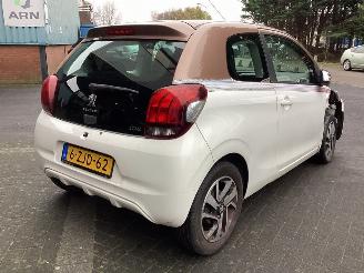 Peugeot 108  picture 5