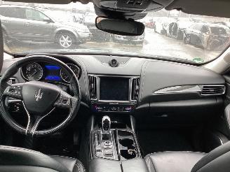 Maserati Levante 3.0 V 6 picture 10
