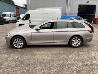BMW 5-serie 5 serie Touring (F11), Combi, 2009 / 2017 520i 16V picture 8