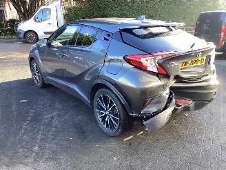 Toyota C-HR 1.8 Hybrid Dynamic picture 7