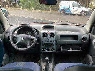 Peugeot Partner Partner, Van, 1996 / 2015 1.6 HDI 75 picture 9