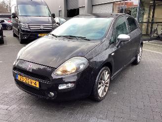 damaged passenger cars Fiat Punto Evo 0.9 Twinair Sport 2013/1