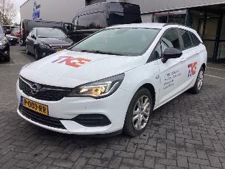 skadebil auto Opel Astra 1.2 Turbo Tourer 2022/5