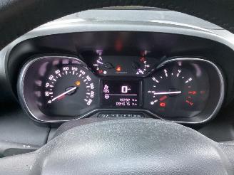 Citroën C3 Aircross 1.2 Pure Tech Feel picture 11