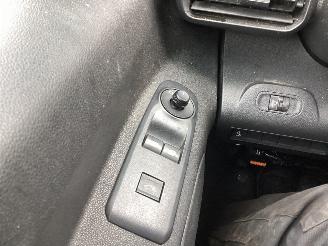 Toyota ProAce 1.5 D-4D picture 10