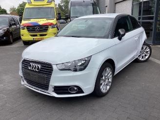 rozbiórka samochody osobowe Audi A1 A1 (8X1/8XK), Hatchback 3-drs, 2010 / 2018 1.2 TFSI 2012/8