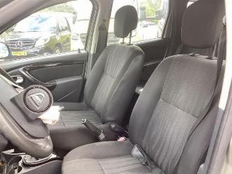 Dacia Duster Duster (HS), SUV, 2009 / 2018 1.6 16V picture 10