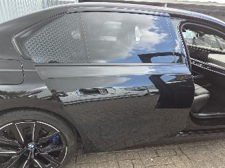 BMW 7-serie M760e picture 58