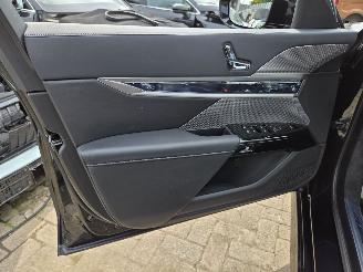 BMW 7-serie M760e picture 22