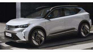 Vrakbiler auto Renault Scenic  2024/1