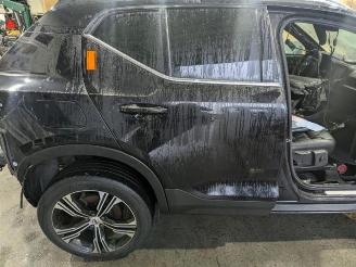 Salvage car Volvo XC40 XC40 (XZ), SUV, 2017 1.5 T4 Plug-in Hybrid 12V 2020