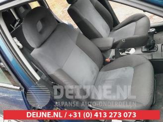 Mitsubishi Outlander Outlander (CU), SUV, 2001 / 2007 2.0 16V 4x2 picture 14