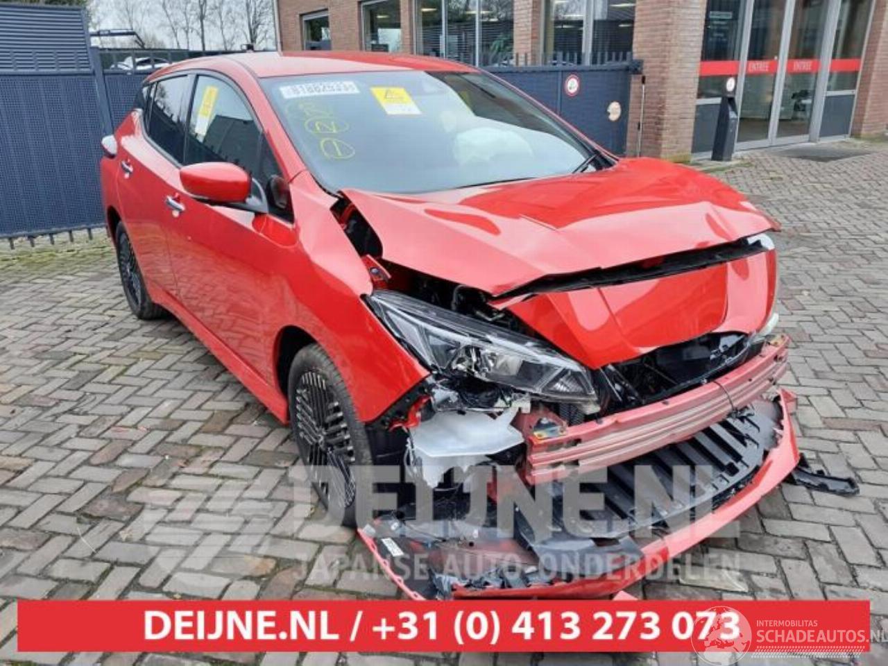 Nissan Leaf Leaf (ZE1), Hatchback, 2017 39/40kWh