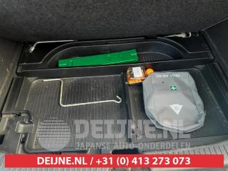 Mazda 3 3 Sport (BK), Hatchback, 2003 / 2009 1.6i 16V picture 14