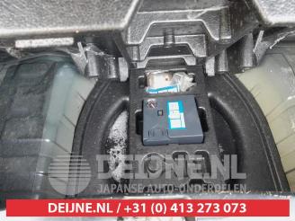 Chevrolet Spark Spark (M300), Hatchback, 2010 1.0 16V picture 13