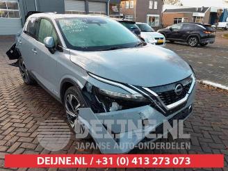 demontáž osobní automobily Nissan Qashqai Qashqai (J12), SUV, 2021 1.5 VC-T e-Power 16V 2024