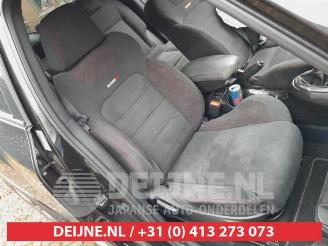 Nissan Juke Juke (F15), SUV, 2010 / 2019 1.6 DIG-T 16V Nismo picture 16