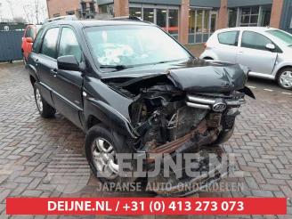 Coche siniestrado Kia Sportage Sportage (JE), Terreinwagen, 2004 / 2010 2.0 CVVT 16V 4x4 2005/10
